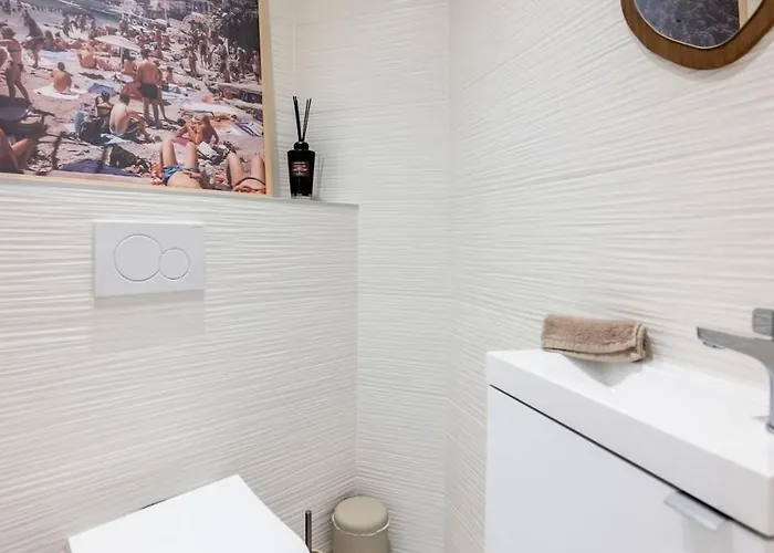 Esprit Chic - Elegant & Pres Du Palais Appartement *