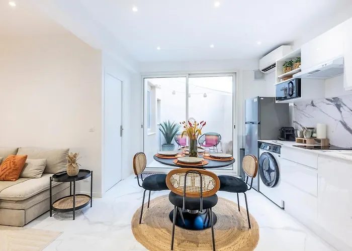 Appartement Esprit Chic - Elegant & Pres Du Palais *