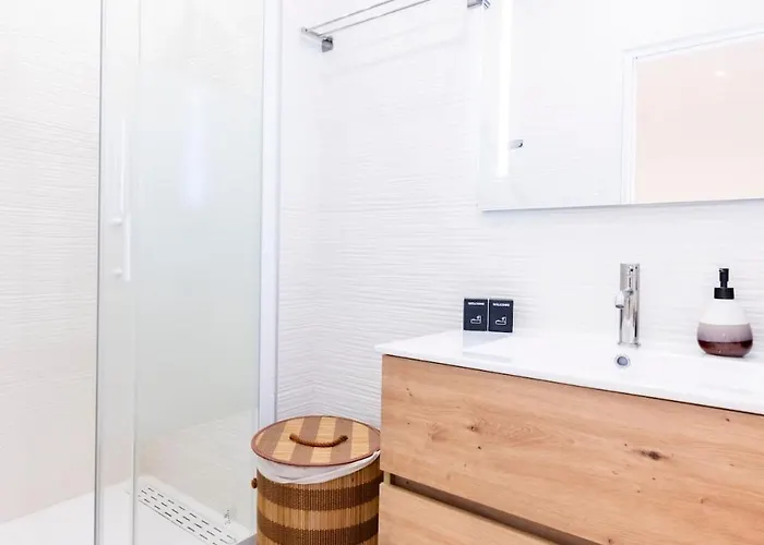 Esprit Chic - Elegant & Pres Du Palais *